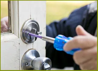 Pompano Beach Expert Locksmith Pompano Beach, FL 954-281-3390 - 4-apartment-lock-change